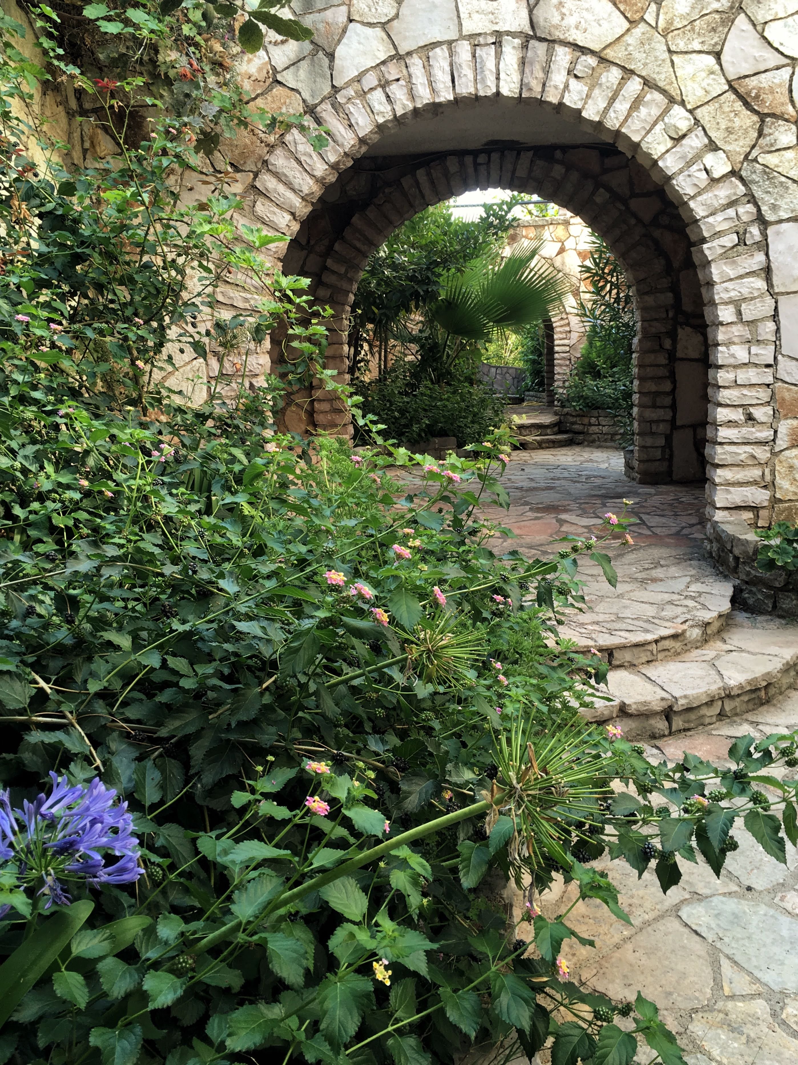 Arilla Beach Hotel-浴室