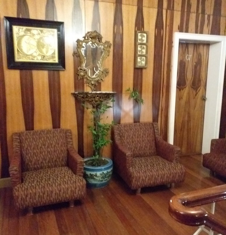 西尔维纳别墅酒店及餐厅主图
