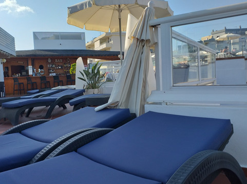 Aluasun Lago Rojo - Adults Recommended