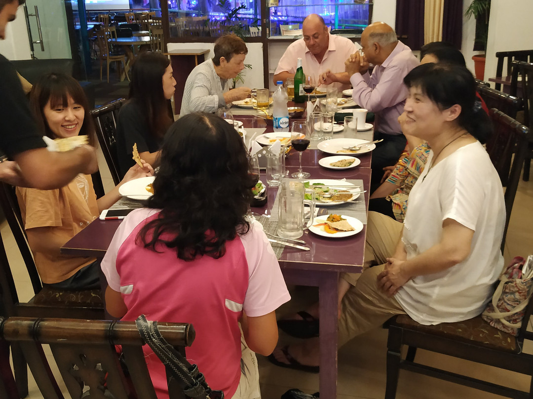 M Hotel & Restaurant主图