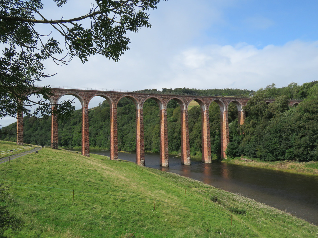 The Leaderfoot Viaduct, also known as the Drygrange Viaduct-Melrose必去景点