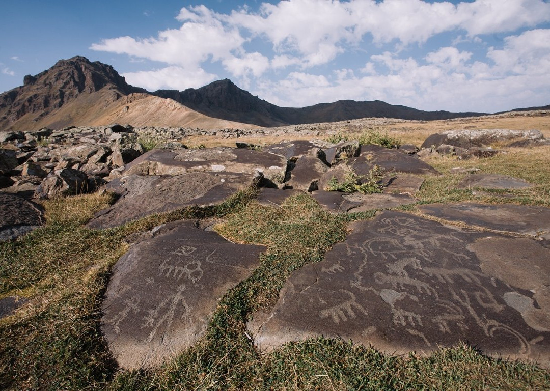 Ughtassar Petroglyphs-Syunik Province必去景点