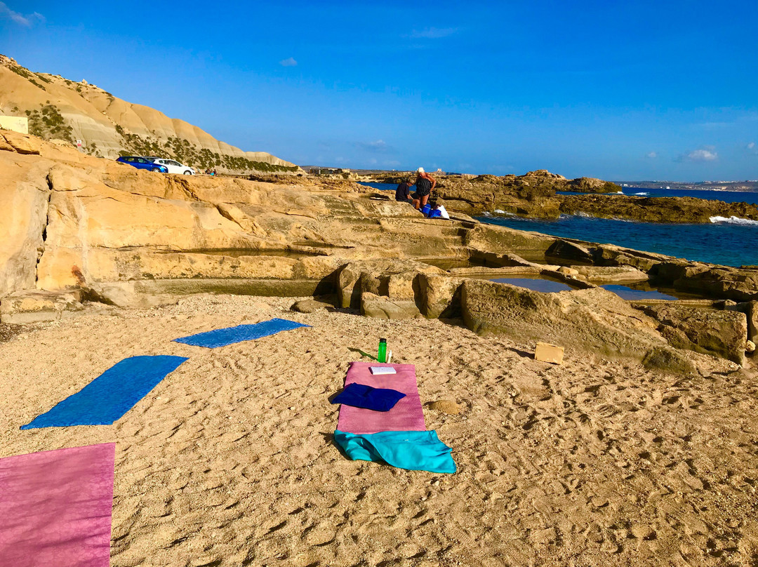 Yellow Rock Yoga Gozo景点图片