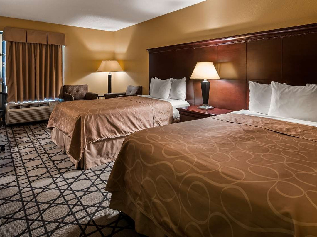 Best Western University Inn主图