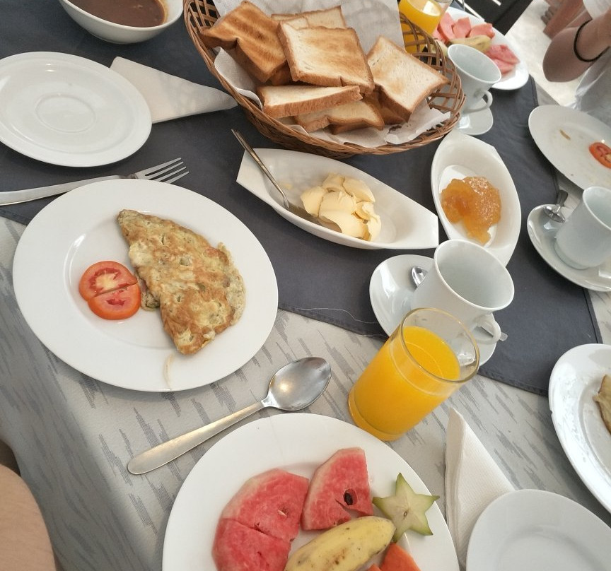 OYO 386 White Villa Tourist Guest主图