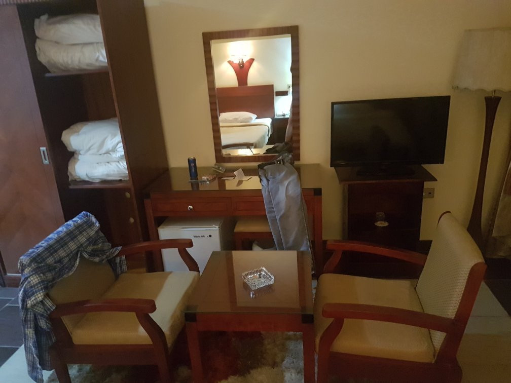 Green Desert Hotel主图