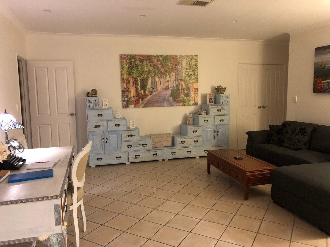 Merridees Place主图