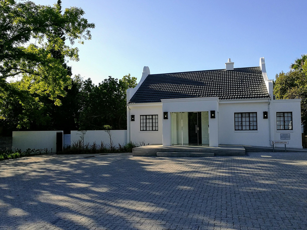 Diminish Face and Body Sculpting Clinic-西索美塞必去景点