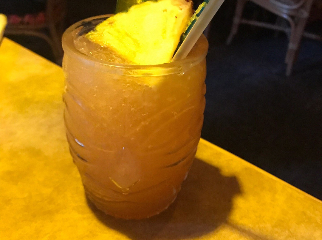 Hala Kahiki Lounge-River Grove必去景点