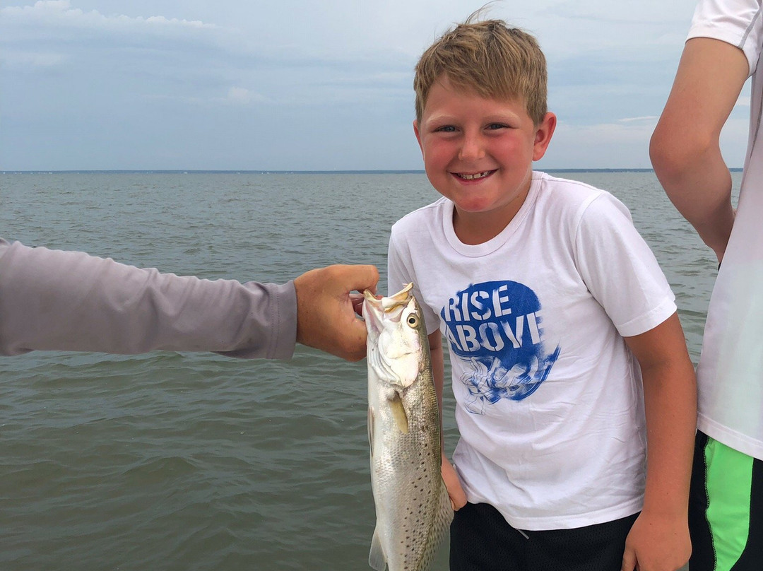 30A Inshore Charters-圣罗萨海滩必去景点