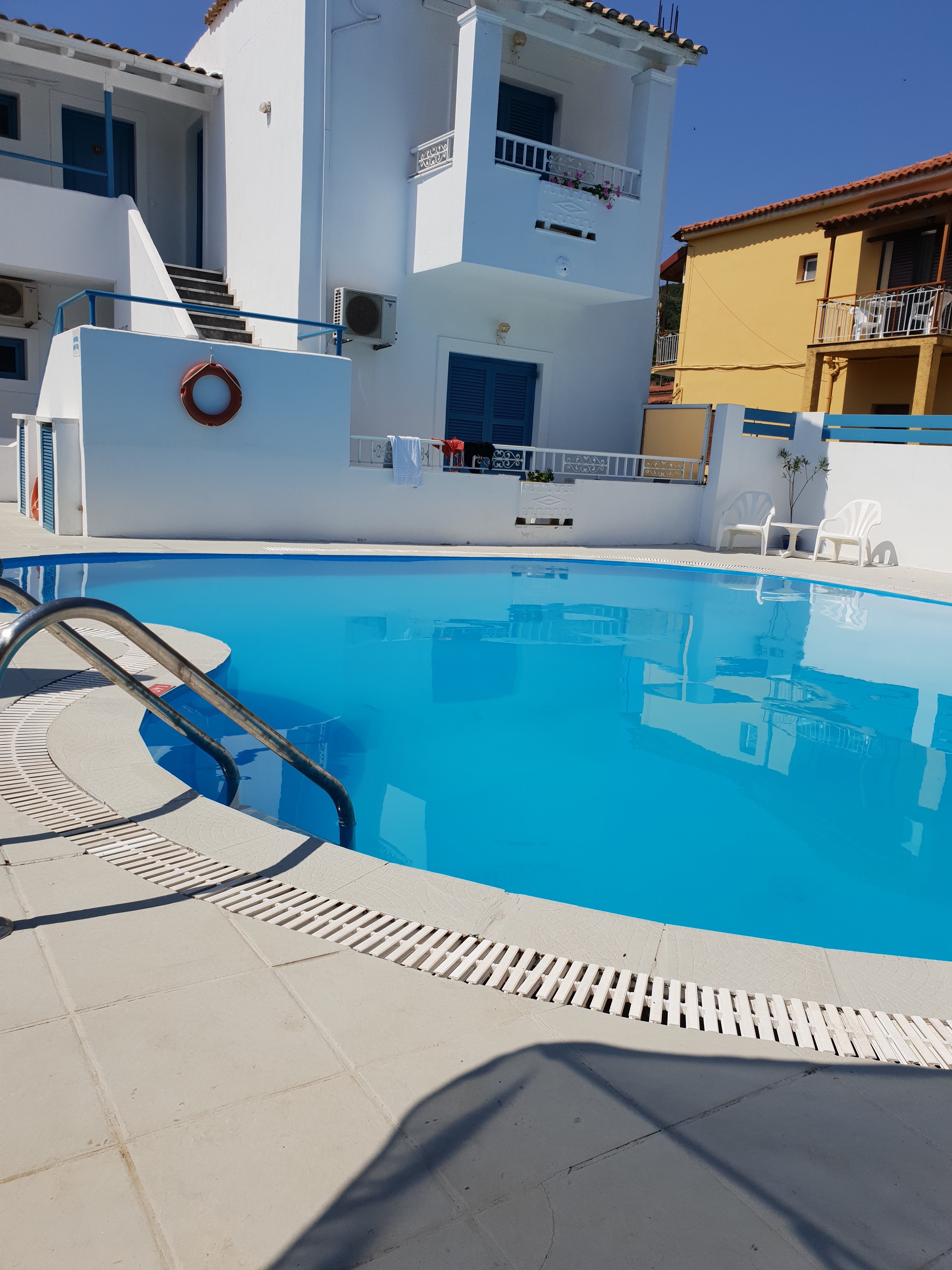 Kalimera Studios And Apartments-泳池