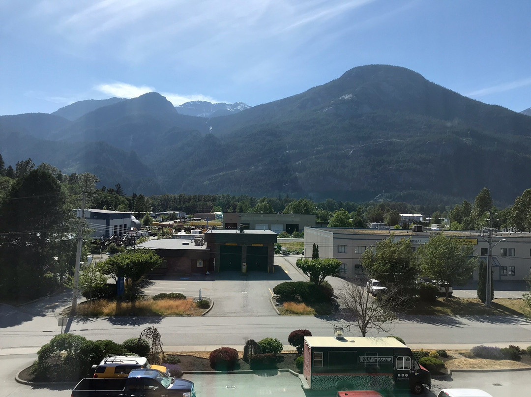 Mountain Retreat Hotel主图