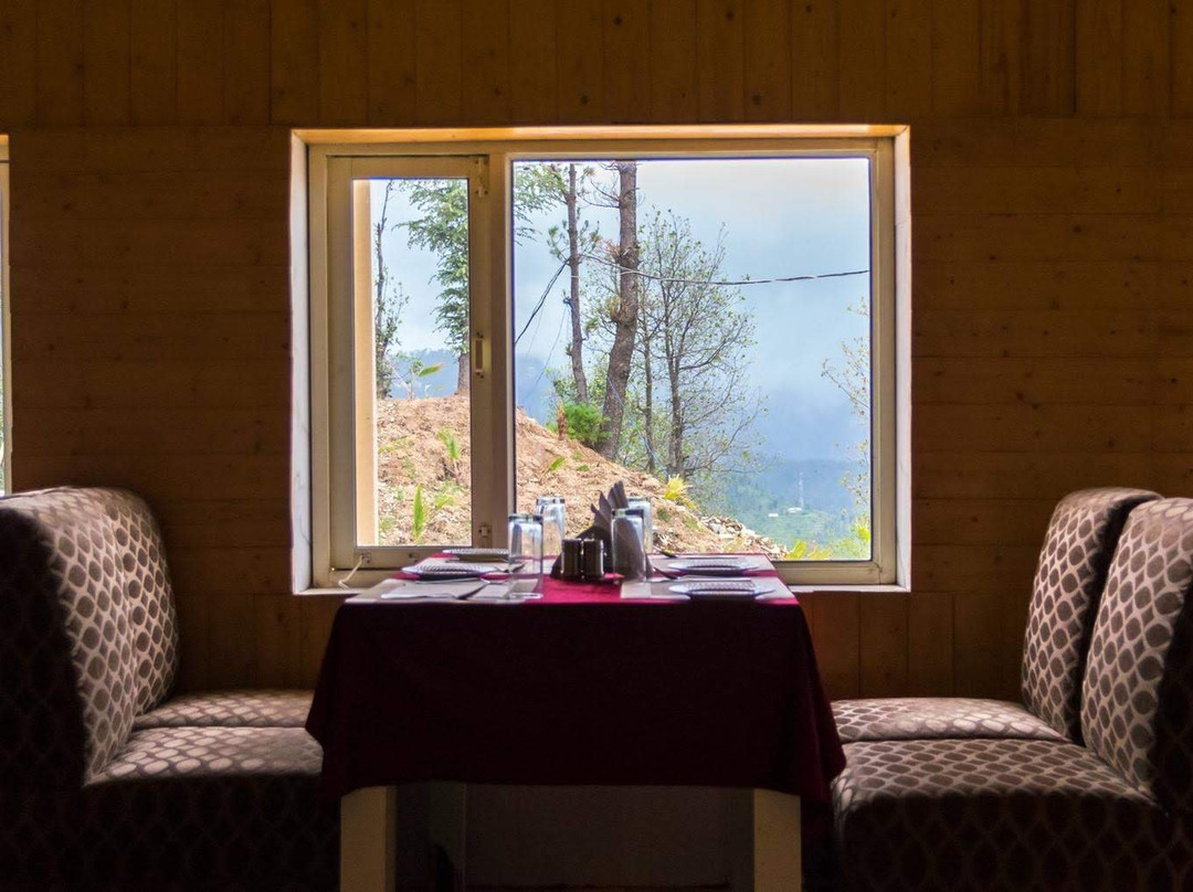 KVR Clarks Inn Kufri, Shimla主图