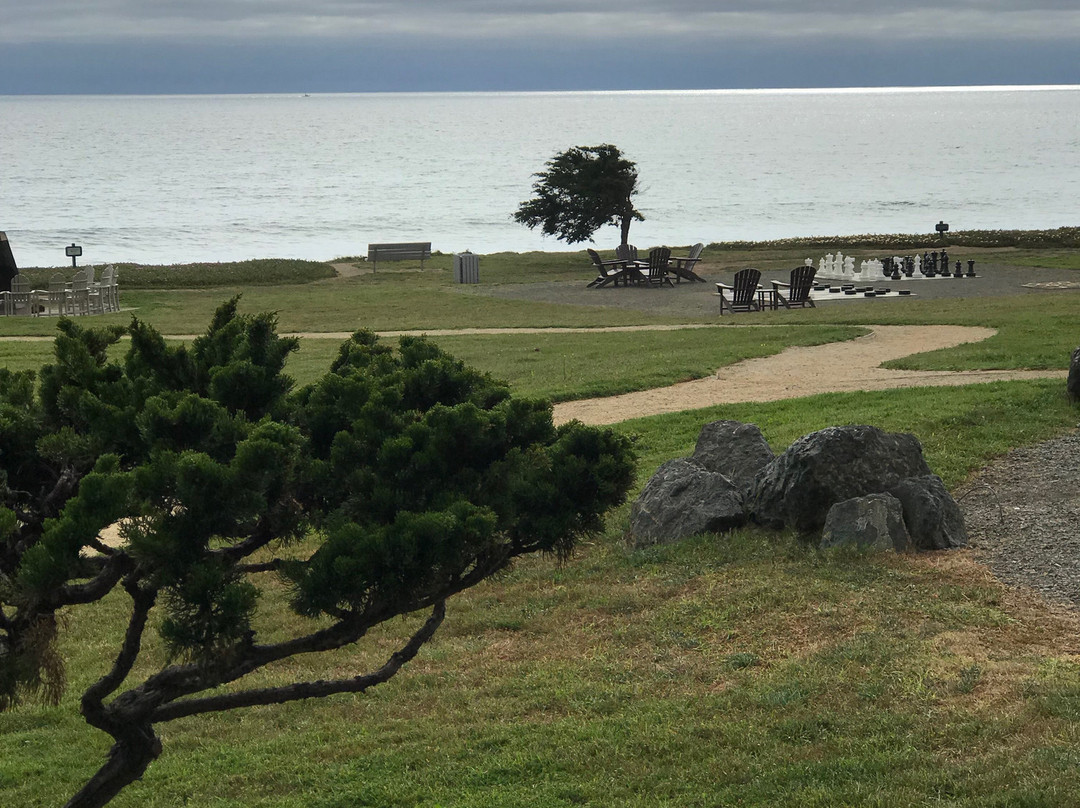 贝斯特韦斯特卡瓦利尔海滨度假酒店主图