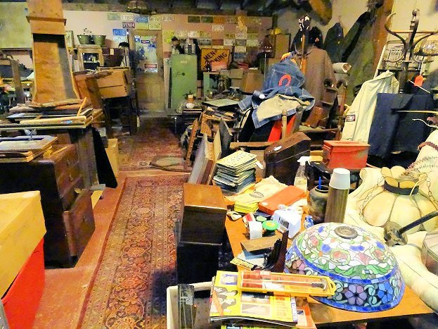 Garth's Antiques & Auction Gallery-彭萨科拉必去景点