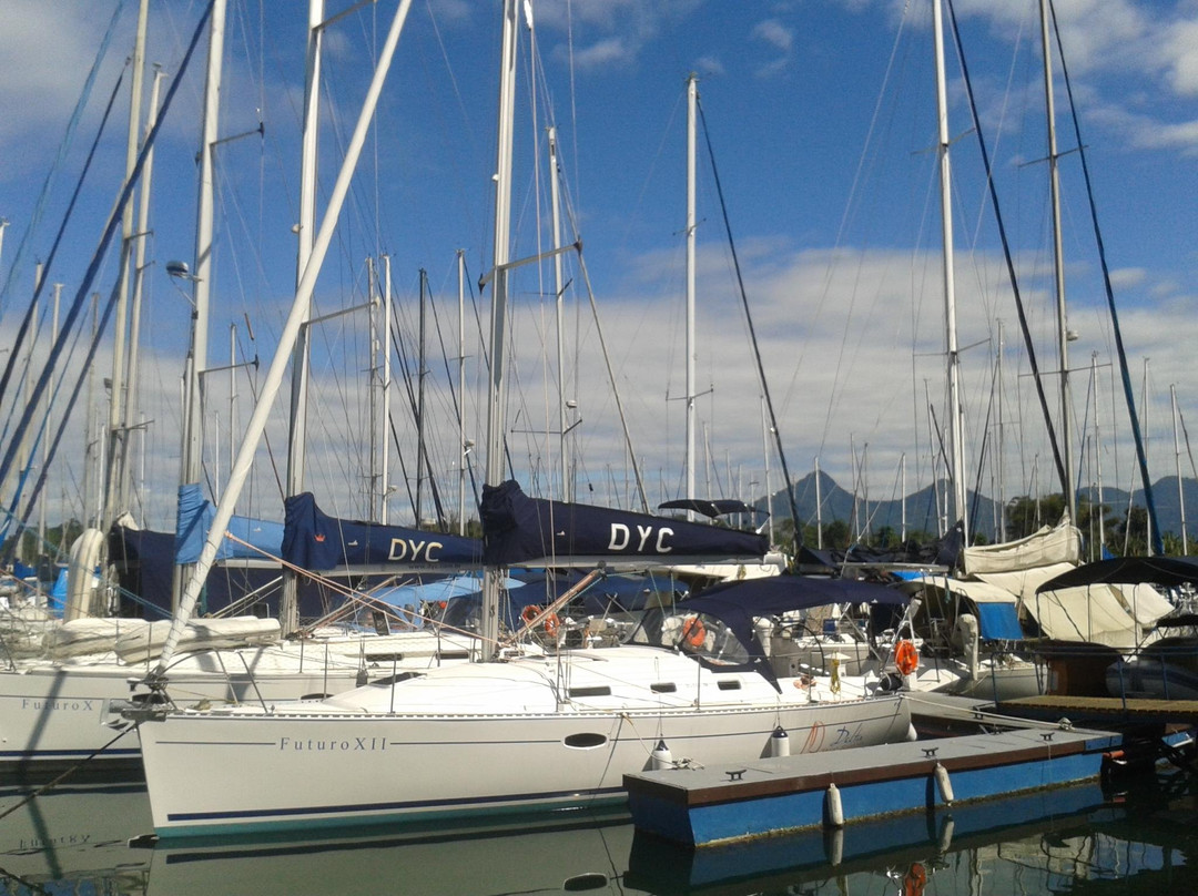 Delta Yacht Charter景点图片