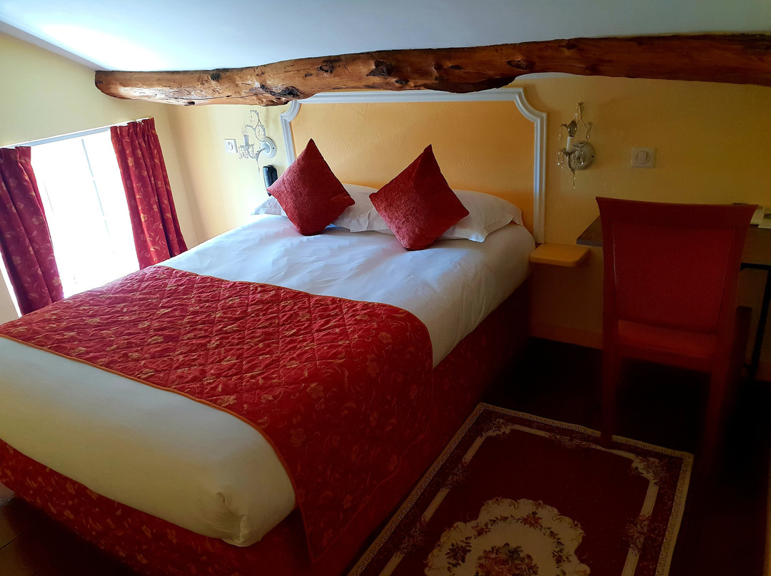 尤帕拉祖酒店主图