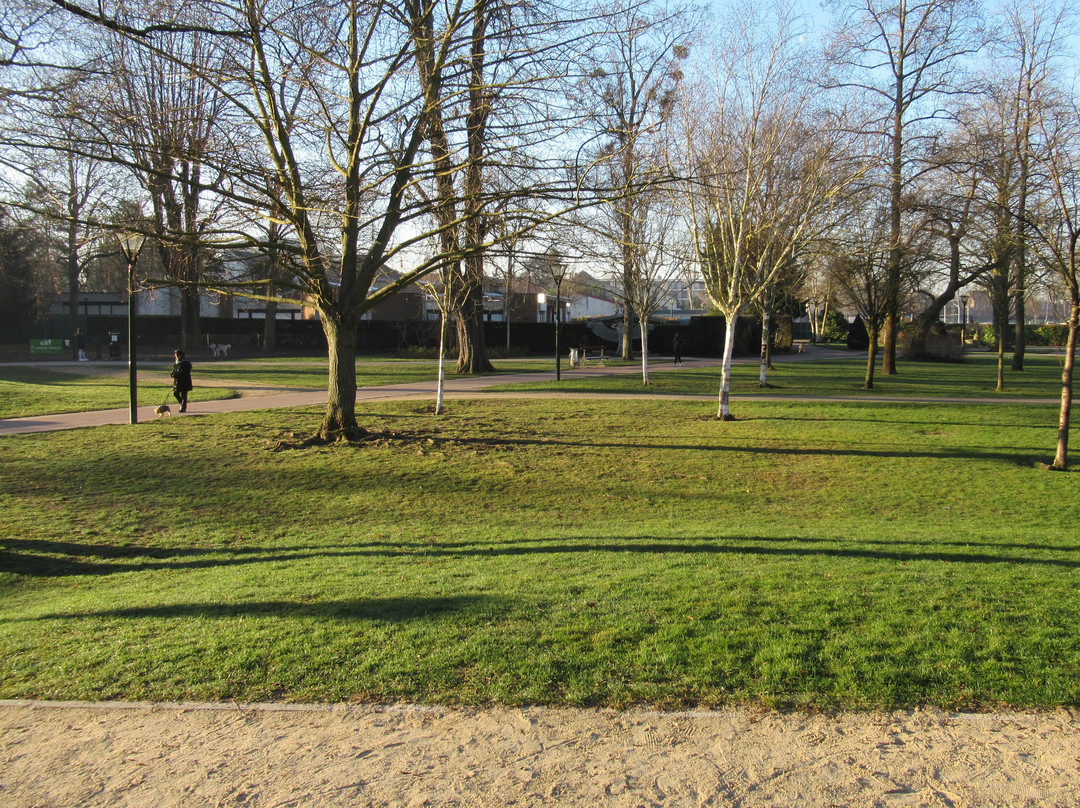 Parc du Souvenir - Emile Fouchard景点图片