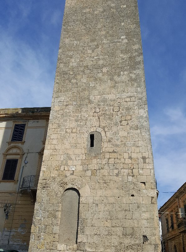 Torre Barucci-塔尔奎尼亚必去景点