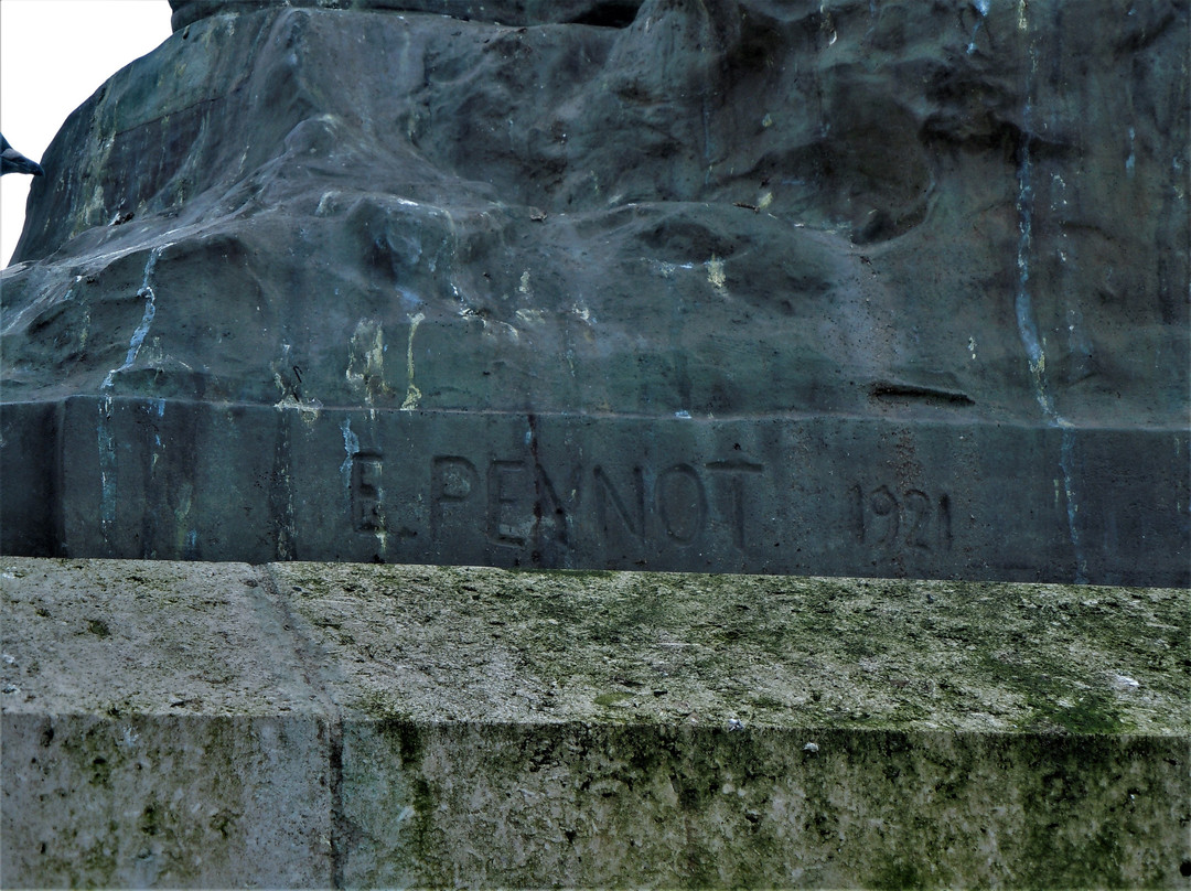 Monument aux Morts景点图片