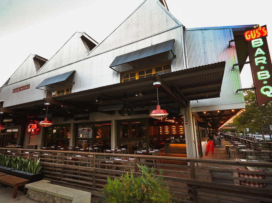 Gus's Barbecue - Claremont