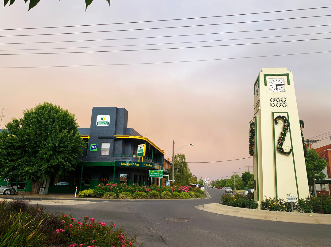 Kerang餐馆和美食-Kerang Sports & Entertainment Venue