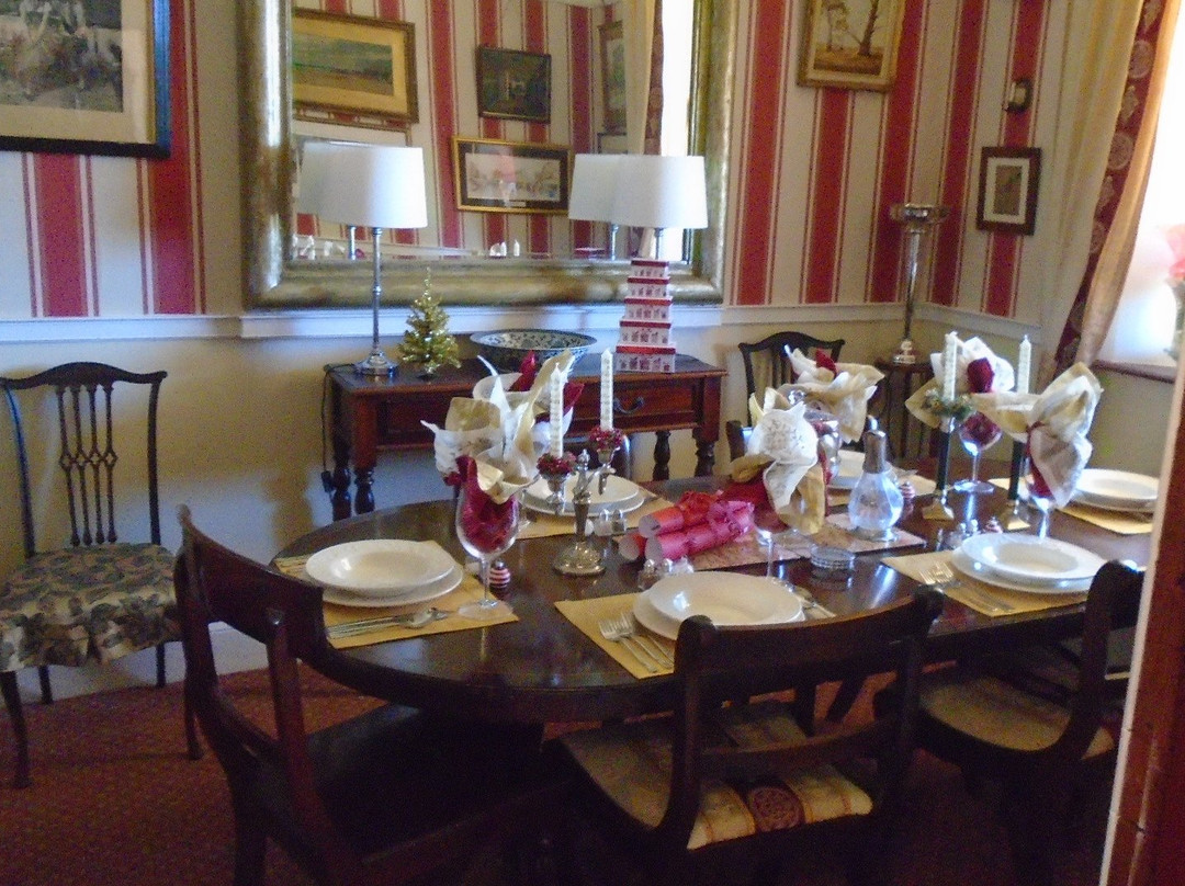 梅雷迪思之家酒店主图