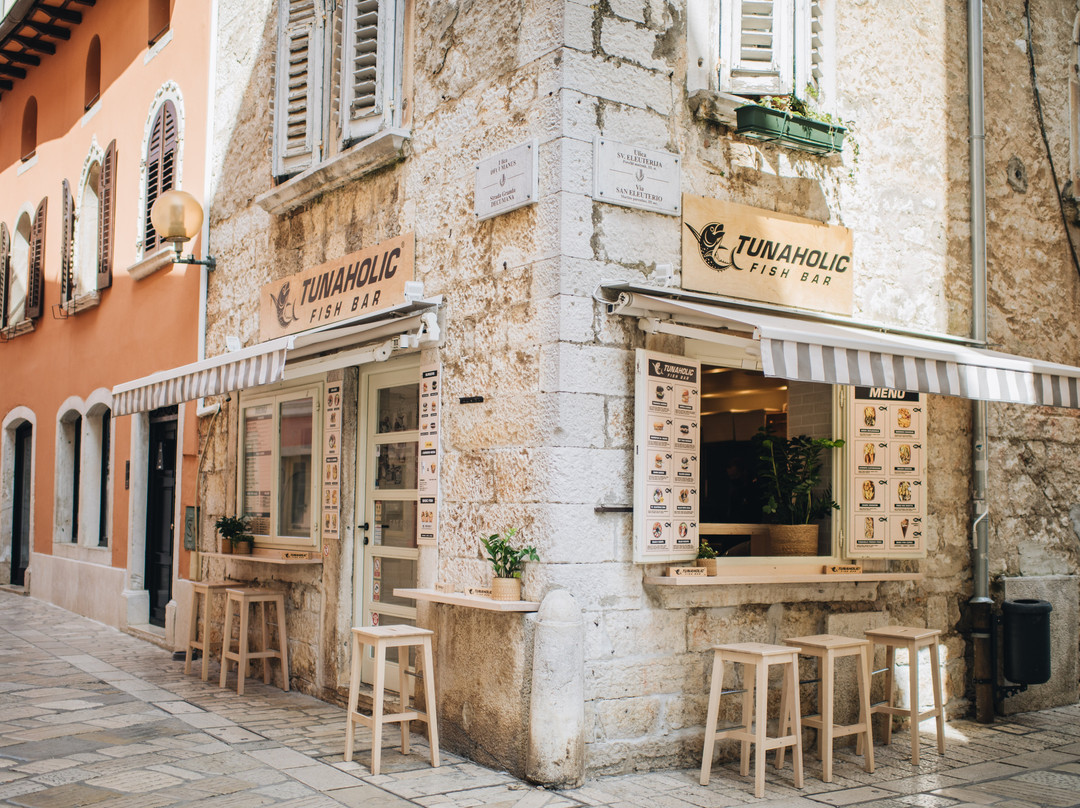 Tunaholic Fish Bar Poreč