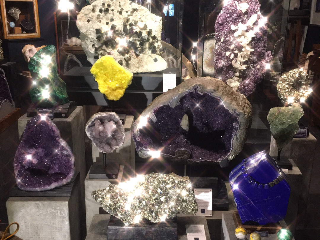 Fe2 Decor-呈塔累必去景点