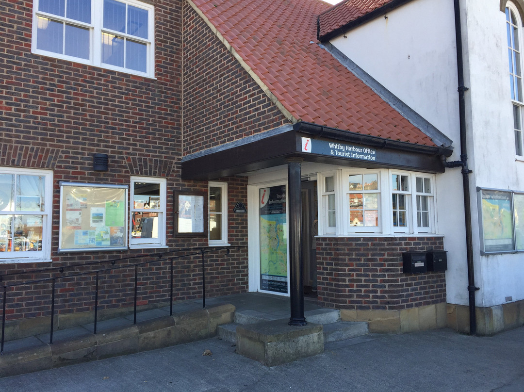 Whitby Tourist Information Centre-惠特比必去景点