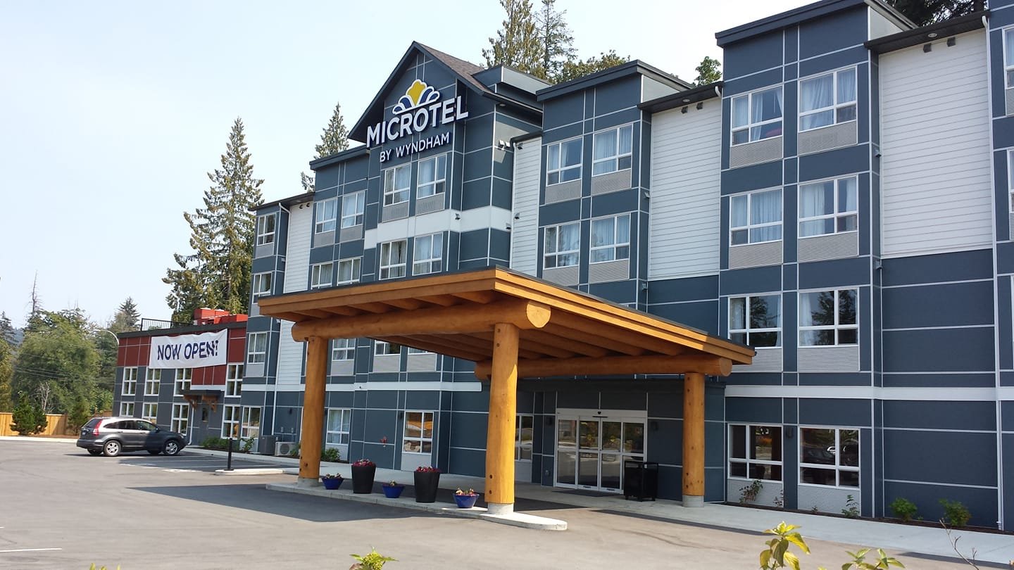 Microtel Inn & Suites by Wyndham Oyster Bay-浴室