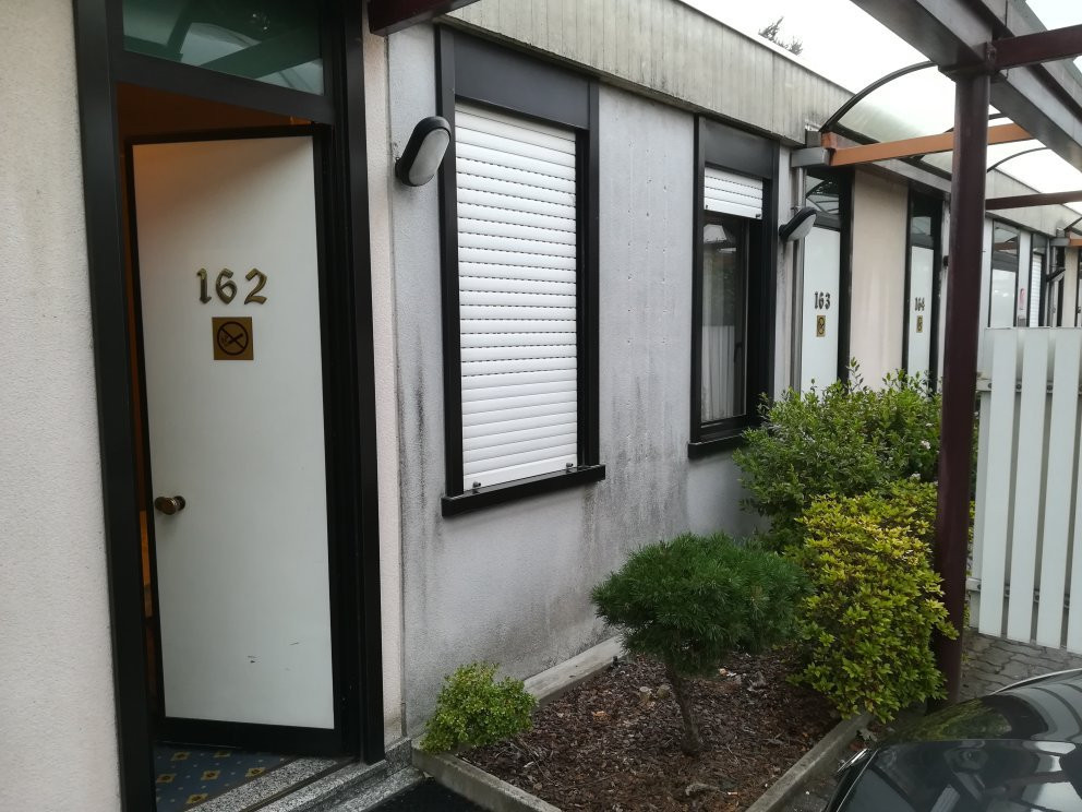 Province of Varese酒店住宿-马尔彭萨机场汽车旅馆