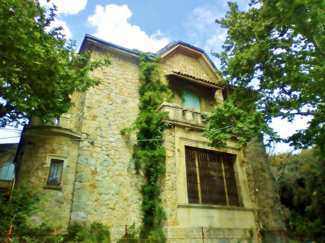 Be a Happy Tourist-Acharnes必去景点