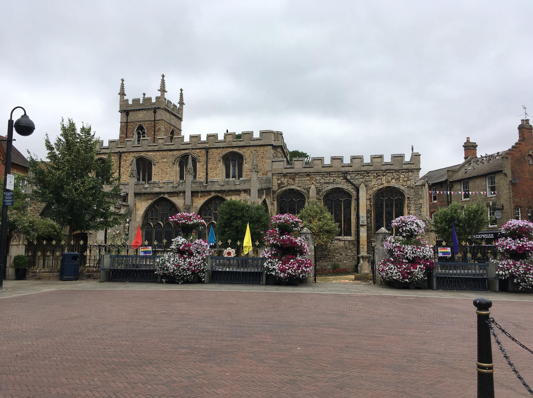 St Mary's Church with St Benedict景点图片