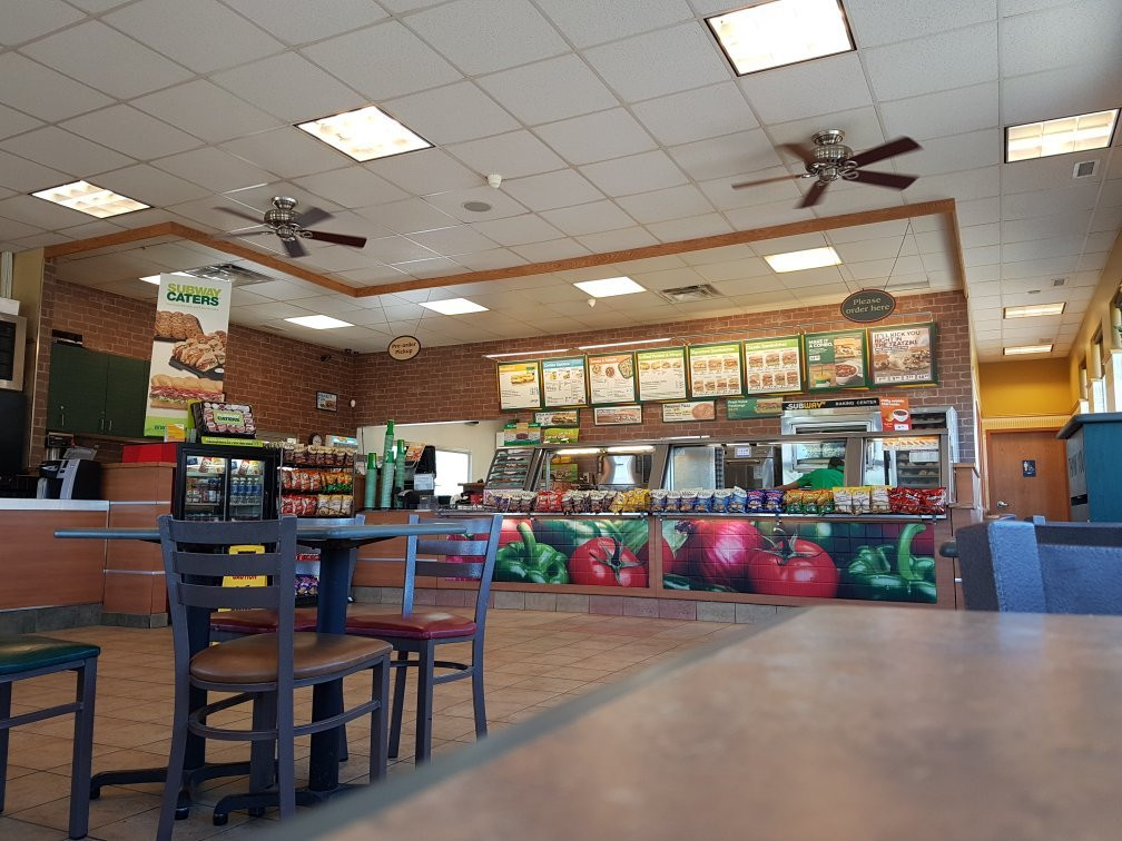 Blackfalds餐馆和美食-Subway