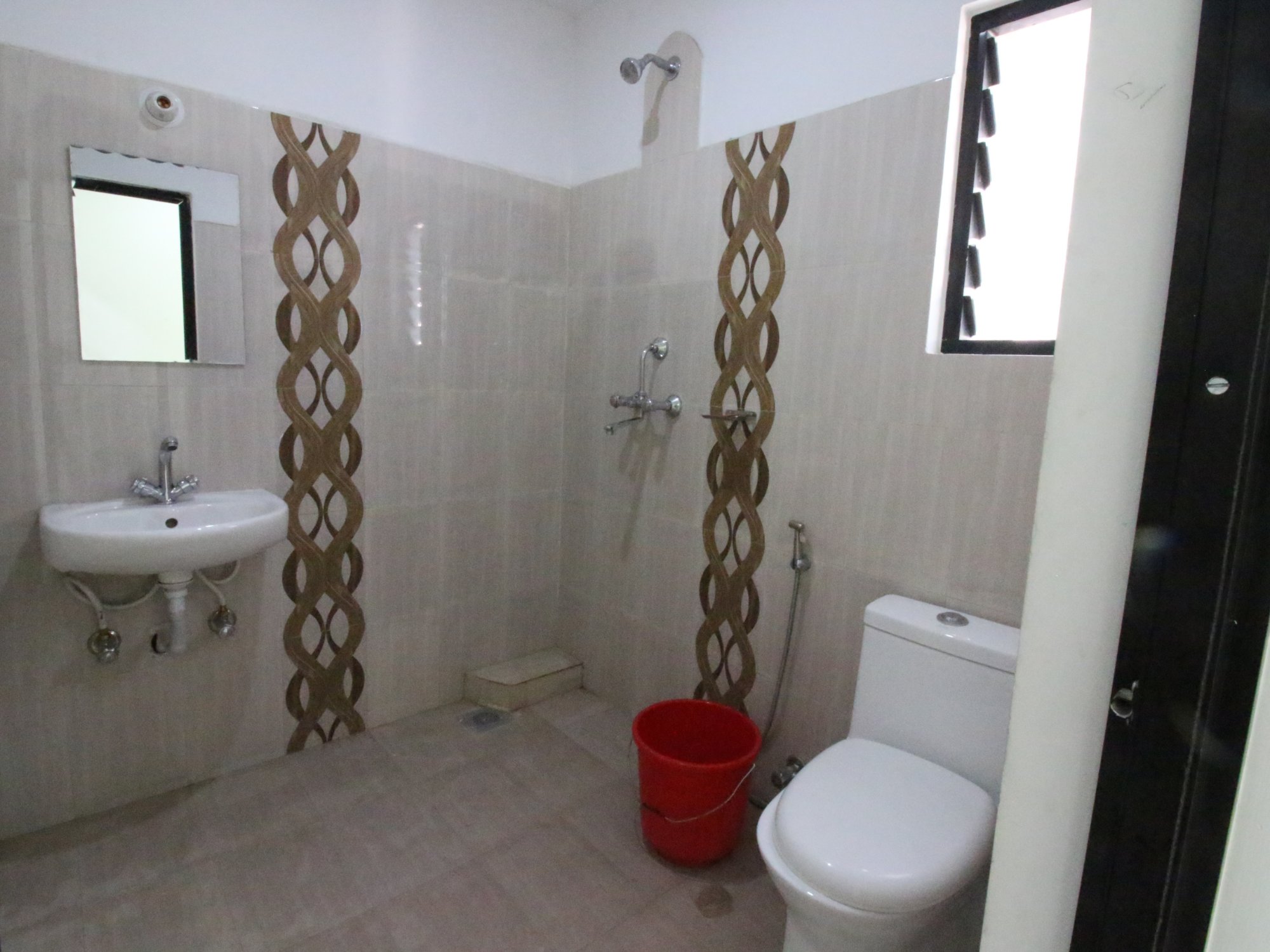 Hotel Suramma-浴室