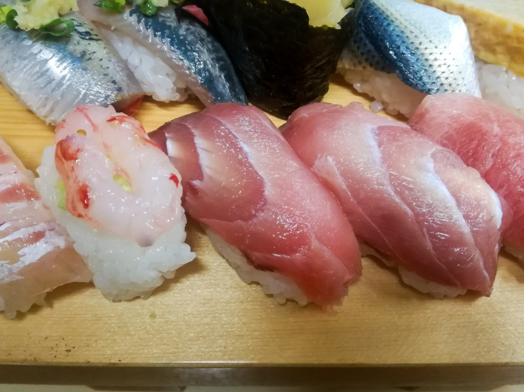 大鮨