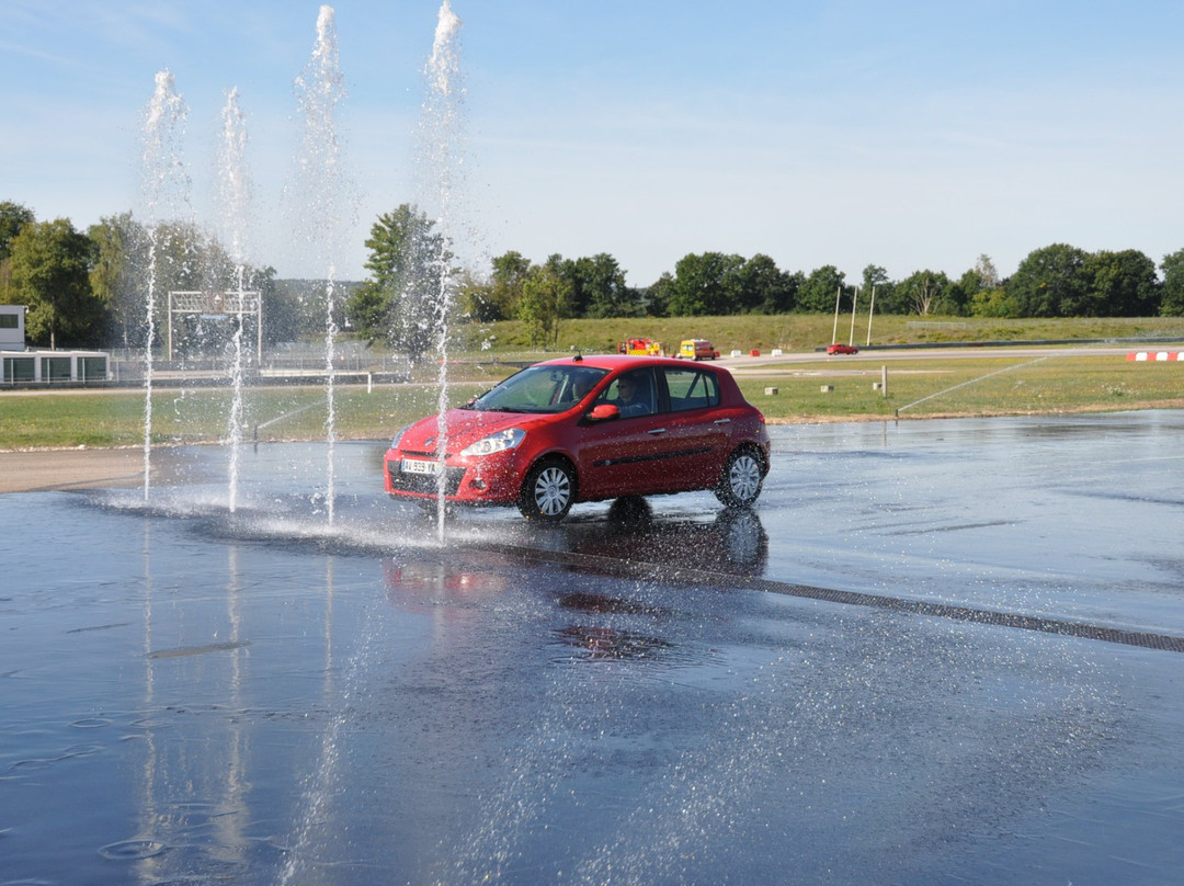 Circuit de Chenevières-Chenevieres必去景点