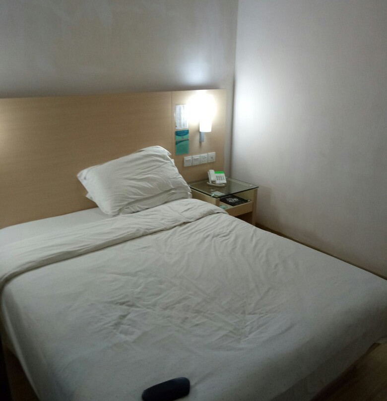 城市便捷酒店主图