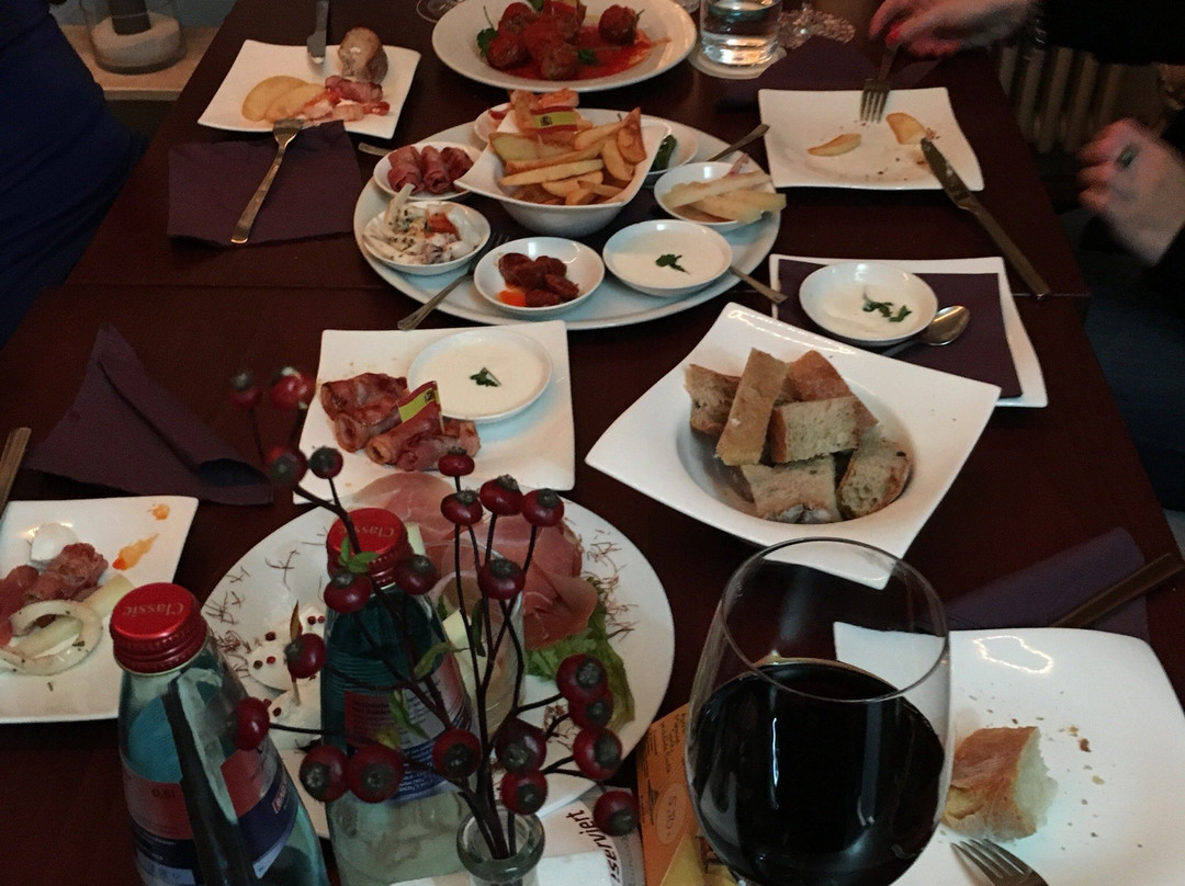 Deisslingen餐馆和美食-Gaststatte Galerie