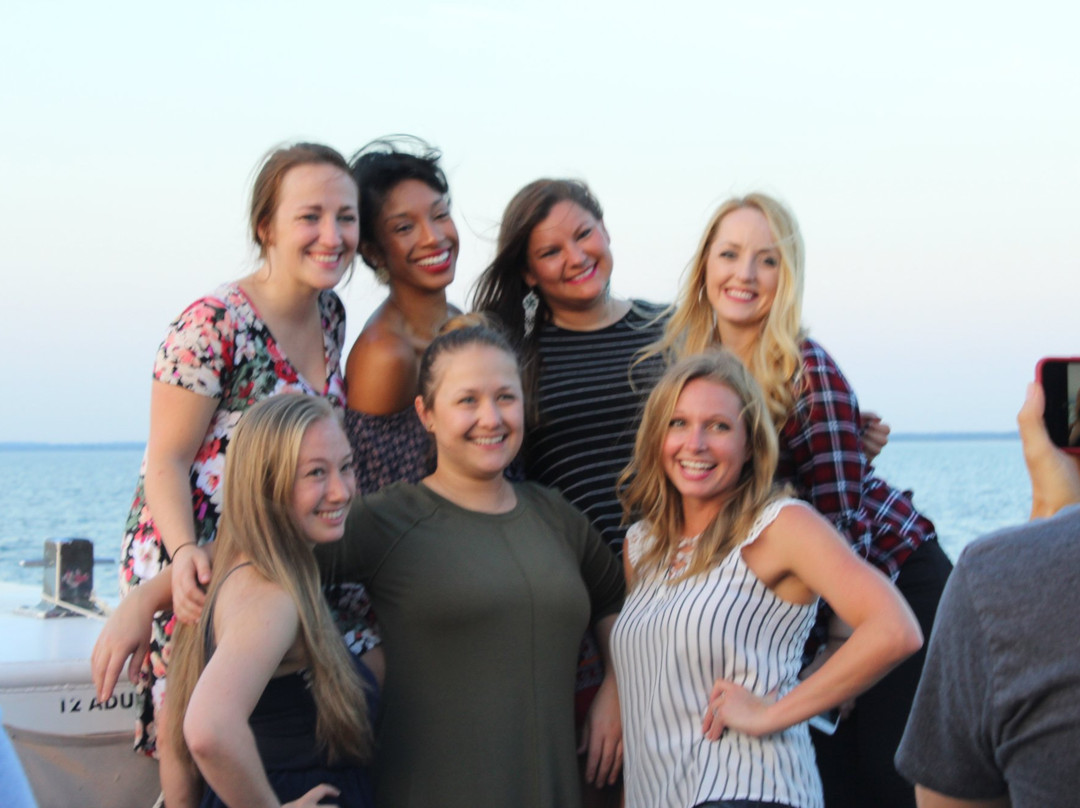 Fastrac Charters and Cruises-Pottsboro必去景点