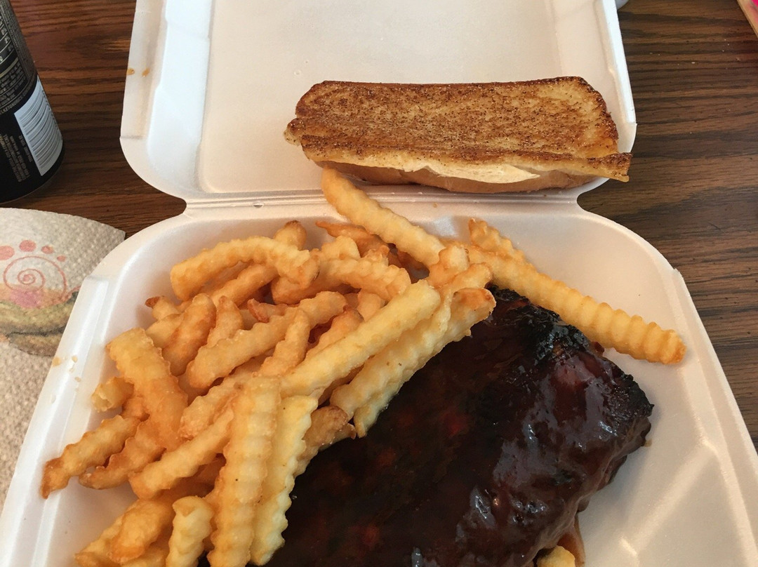 Worth餐馆和美食-Gemato's Wood Pit BBQ