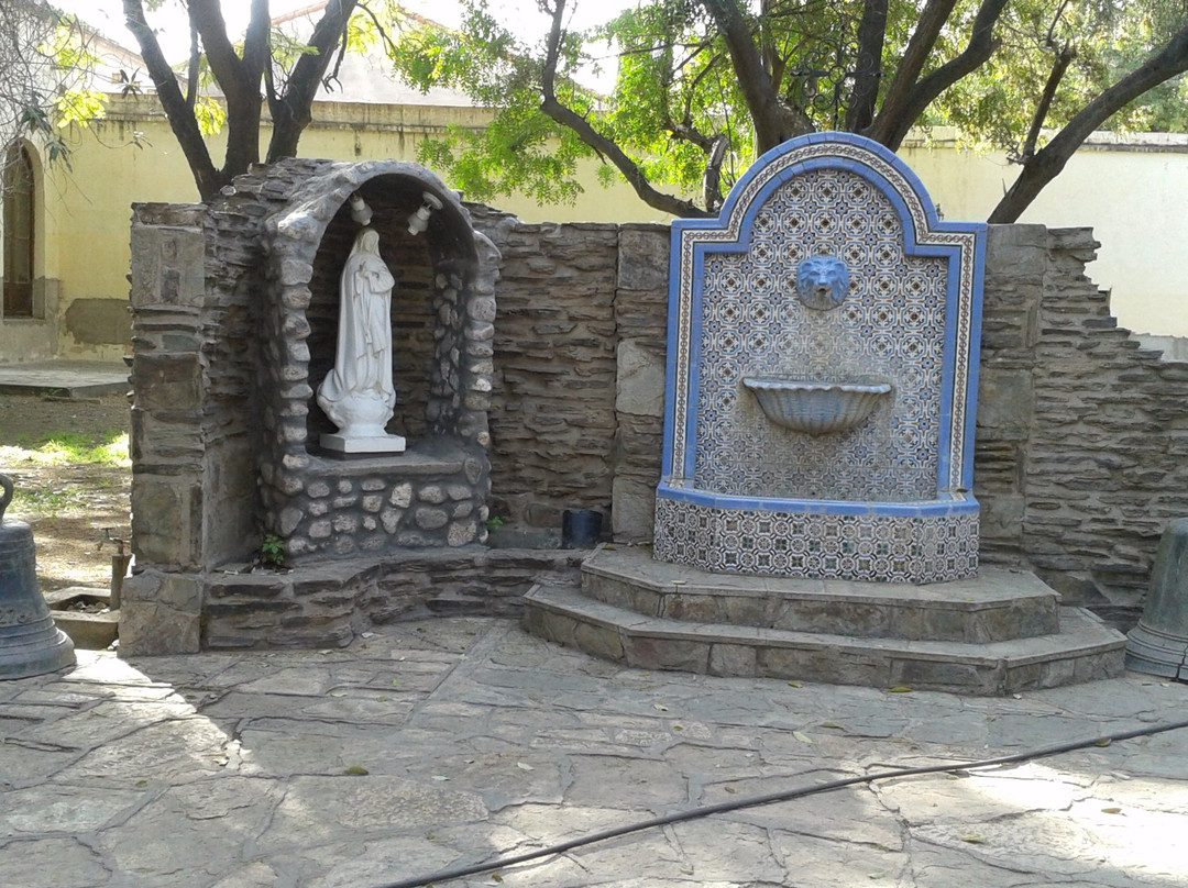 Iglesia y Convento de Santo Domingo-拉里奥哈必去景点