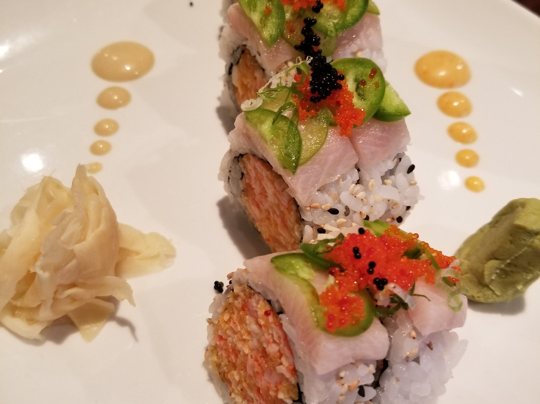 Fah Asian Bistro & Sushi Bar主图