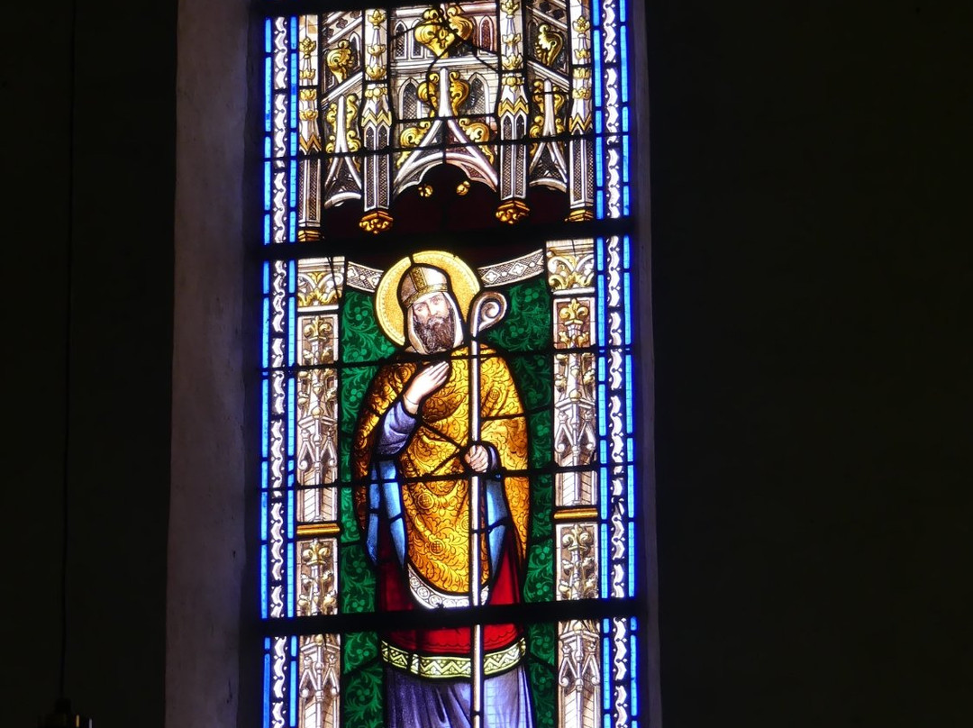 Église Saint-Brice-Cernay-la-Ville必去景点
