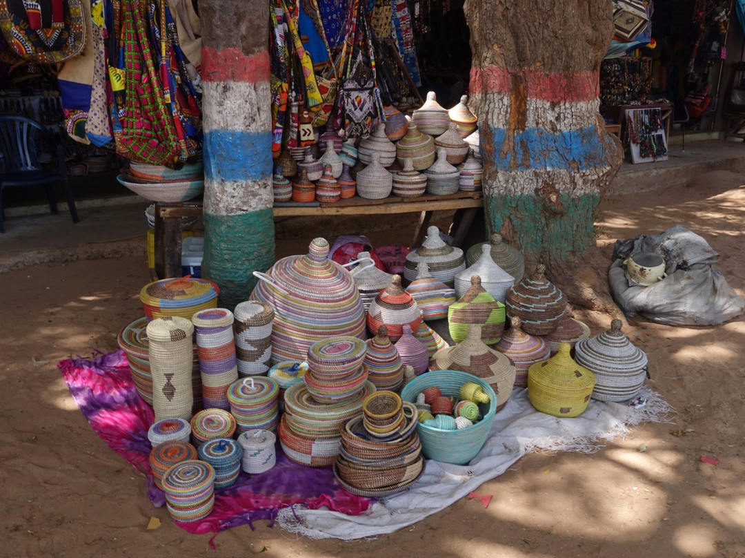Bakau Craft Market - Sand Art Shop景点图片