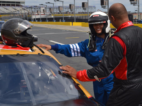 Buck Baker's Seat Time Racing School-夏洛特必去景点
