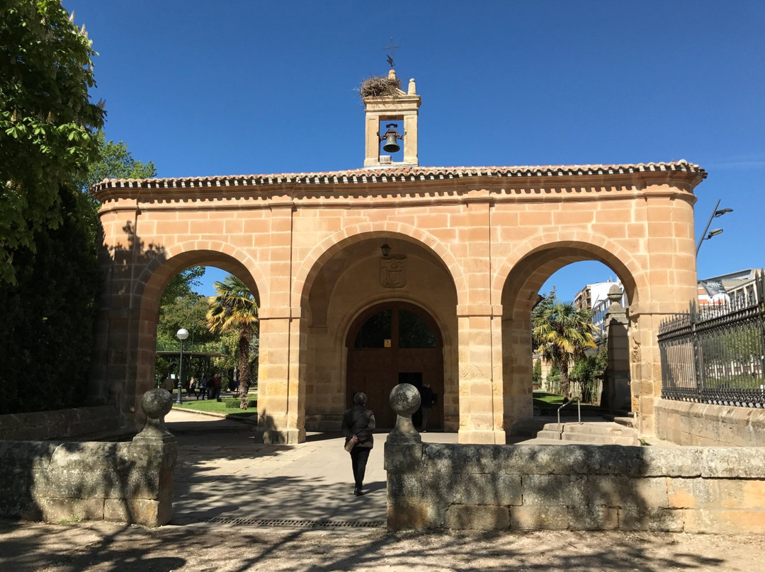 Ermita de Nuestra Senora de la Soledad景点图片