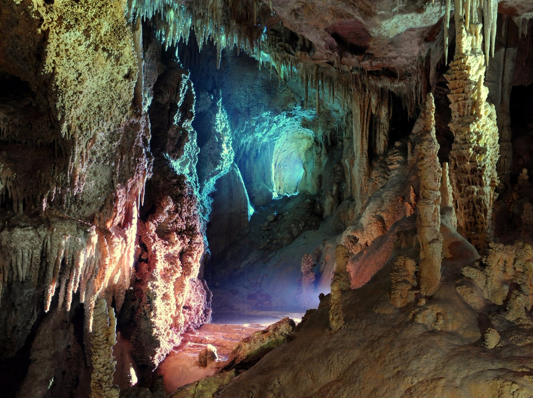 Grotte de la Salamandre