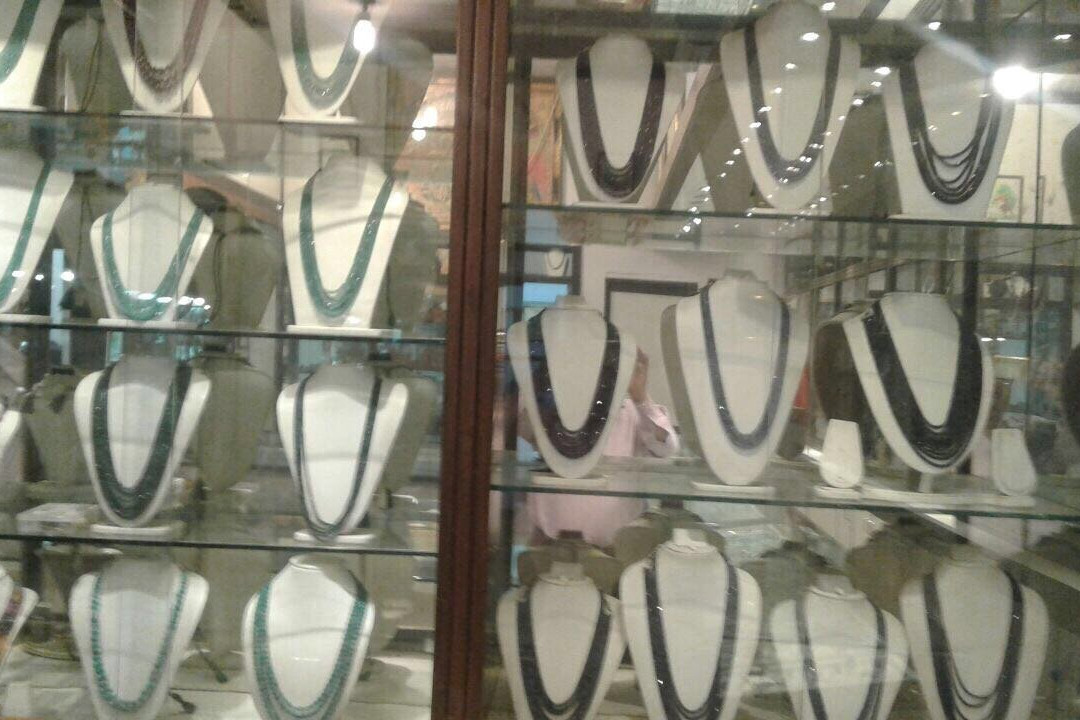 Silver & Gem Palace-斋蒲尔必去景点